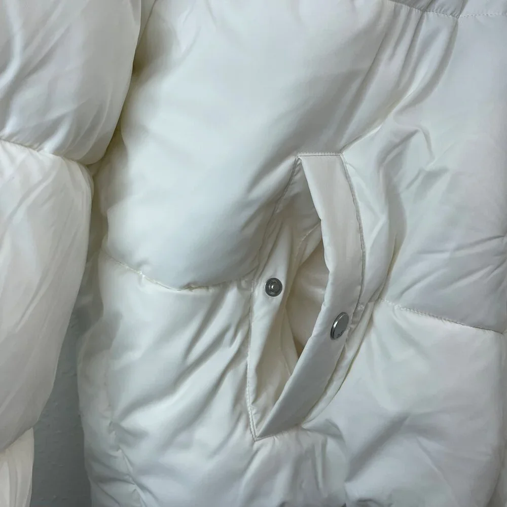 32 Degrees Heat Womens White Hooded Puffer Jacket L With Snap Closures & Pockets - Picture 6 of 11